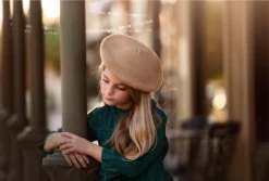 CELESTE BERET CAMEL -Fashion children's clothing store ScreenShot2022 11 14at12.55.38PM